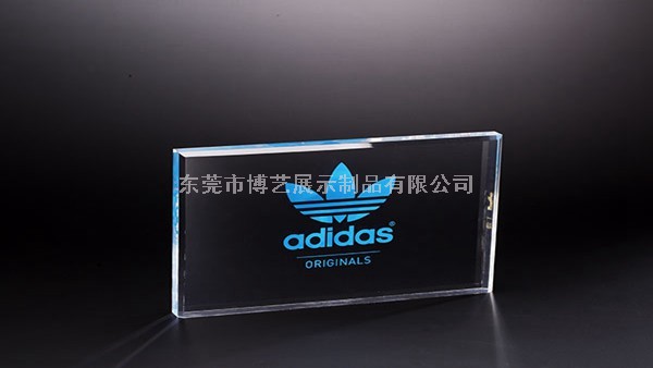 亞克力展示架為什么會(huì)比其它材質(zhì)的展示架要貴？_博藝展示